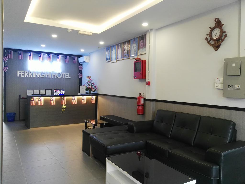 Max Ferringhi Hotel Batu Ferringhi Esterno foto